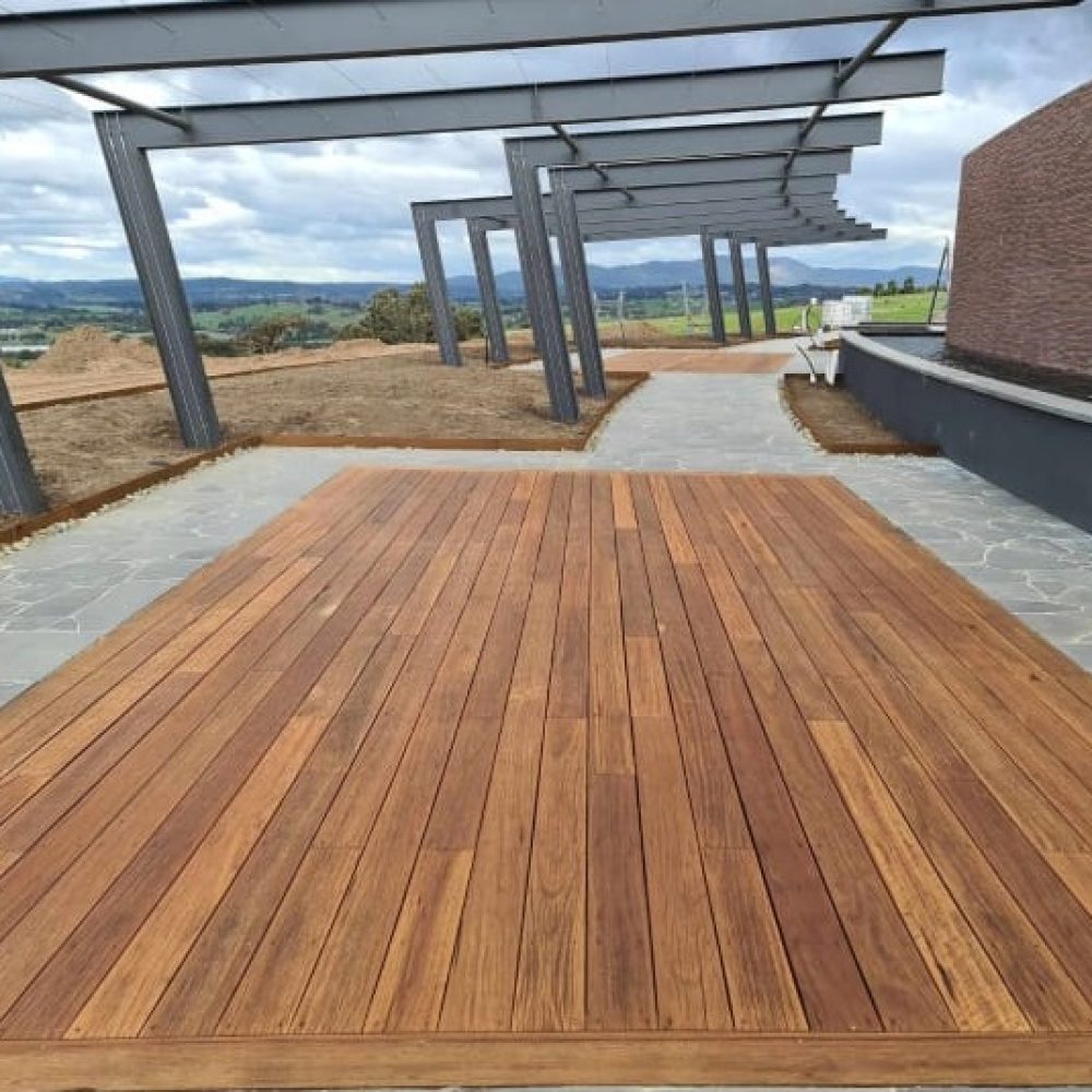 Meta Floors